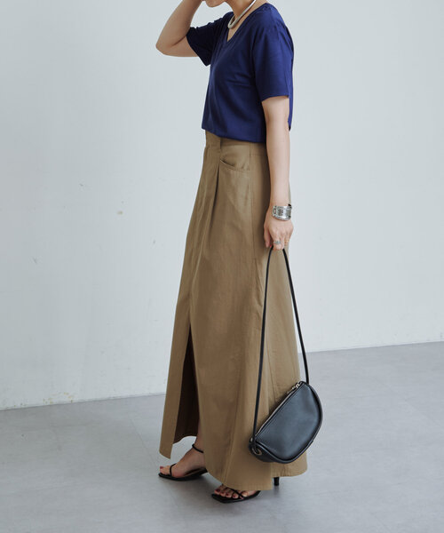 Omekashi（オメカシ）の「UネックスムースT（Tシャツ/カットソー・レディース・ブラック/ブラウン/ピンク/オフホワイト/ホワイト/ネイビー・FREE）」の22枚目の写真