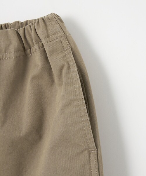 Gramicci（グラミチ）の「【別注】＜GRAMICCI＞バルーンパンツ / キッズ 100cm-130cm（チノパンツ・キッズ・ダークグリーン/ネイビー/モカ・130cm/120cm/110cm/100cm）」の12枚目の写真
