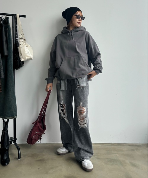 SHAGGIE（シャギー）の「オーロラストーン付きダメージ入りヴィンテージルーズデニムパンツ（デニムパンツ・レディース・ライトブルー/ブルー/グレー・XS/M/S）」の19枚目の写真