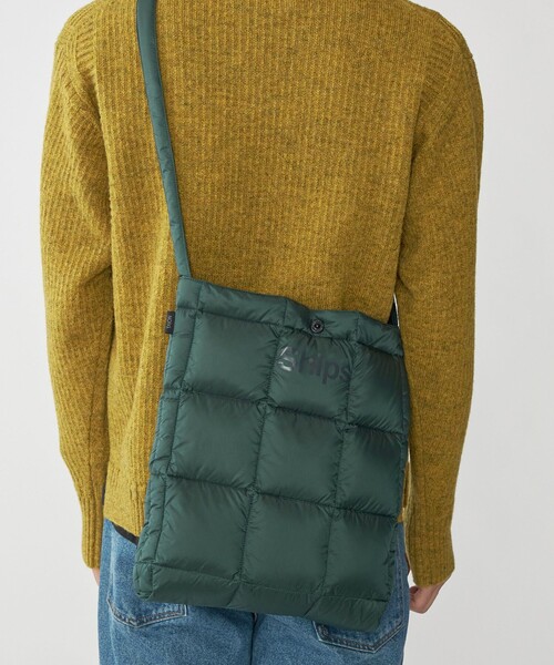 TAION（タイオン）の「【WEB限定/SHIPS別注】TAION: ダウン スクエア ショルダー バッグ（ショルダーバッグ・メンズ・ベージュ/グリーン/ブラック/イエロー系/ネイビー・ONE SIZE）」の3枚目の写真