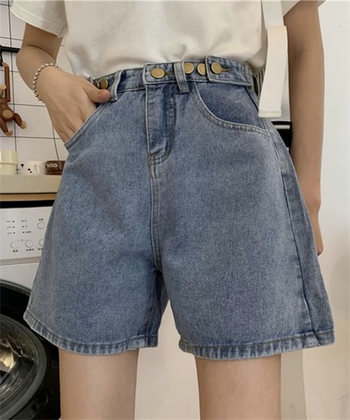 Dream garden(ドリームガーデン)の「デニムショートパンツ(デニムパンツ・レディース・ブルー/アイボリー・S/M/XL/2XL/L/3XL)」の2枚目の写真