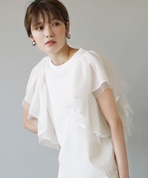 e-zakkamania stores（イーザッカマニアストアーズ）の「フラッフィー フリルプルオーバー（Tシャツ/カットソー・レディース・オフホワイト/ブラック・M）」の5枚目の写真
