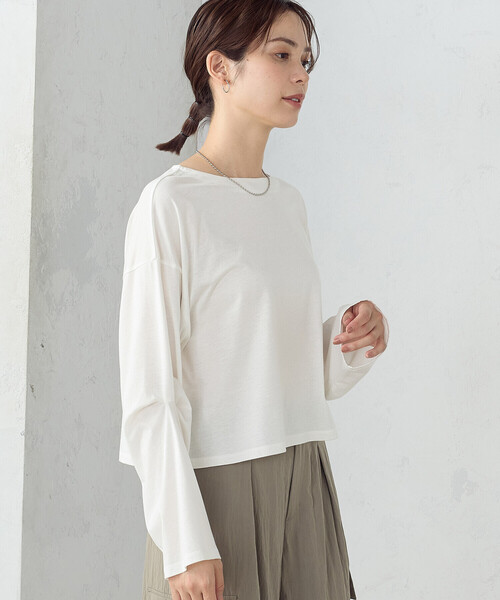 COMME CA ISM(コムサイズム)の「袖デザイン クロップドTシャツ(長袖)(Tシャツ/カットソー・レディース・モカ/ブラック/ホワイト・LARGE/MEDIUM)」の5枚目の写真