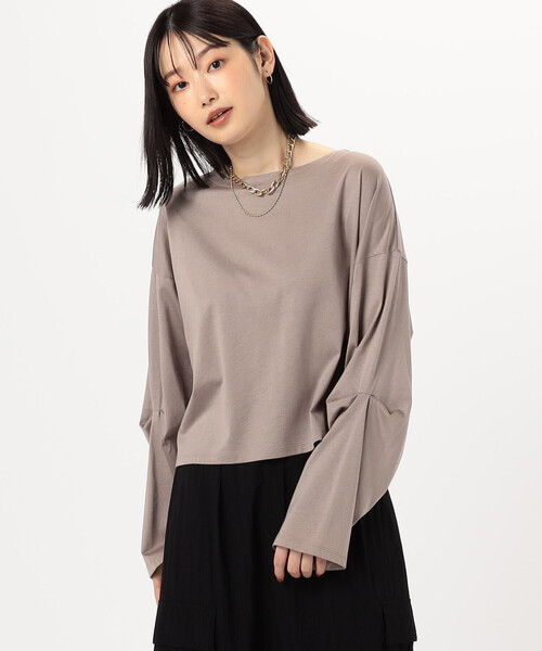 COMME CA ISM(コムサイズム)の「袖デザイン クロップドTシャツ(長袖)(Tシャツ/カットソー・レディース・モカ/ブラック/ホワイト・LARGE/MEDIUM)」の10枚目の写真