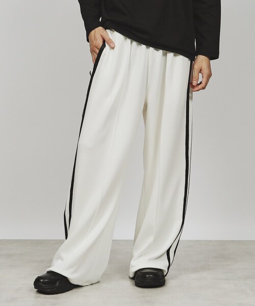 【セール】【Aラインシリーズ】トラックジャージパンツ（セットアップ対応）（その他パンツ）｜tk.TAKEO KIKUCHI（ティーケータケオキクチ）