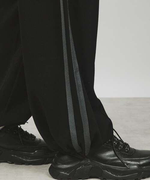 【セール】【Aラインシリーズ】トラックジャージパンツ（セットアップ対応）（その他パンツ）｜tk.TAKEO KIKUCHI（ティーケータケオキクチ）