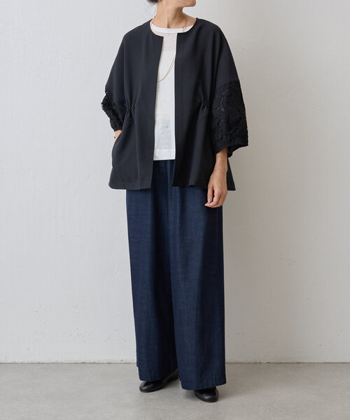 BEARDSLEY(ビアズリー)の「袖レース羽織(ベスト・レディース・ブラック/ネイビー・FREE)」の3枚目の写真