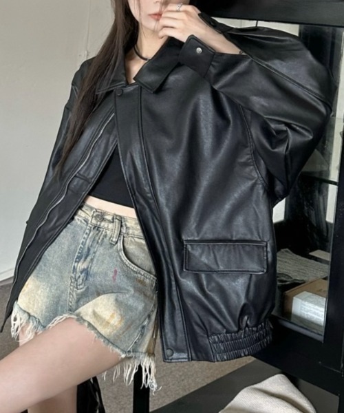 LADY LIKE(レディライク)の「フェイクレザーオーバーサイズブルゾン(ブルゾン・レディース・ブラウン/ブラック・M)」の2枚目の写真