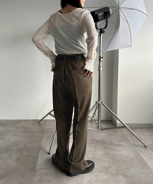 apres jour mignon（アプレジュールミニョン）の「シアーベロアトップス【ZOZOTOWN限定アイテム】（Tシャツ/カットソー・レディース・グリーン/ネイビー/ブラック/アイボリー・X-LARGE/フリー）」の7枚目の写真