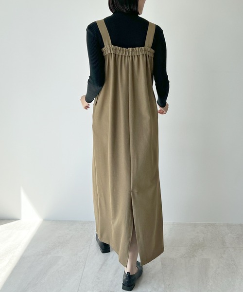 STELLA FISH(ステラフィッシュ)の「Shoulder Belt Jumper Skirt(スカート・レディース・ブラック/ベージュ・FREE)」の18枚目の写真