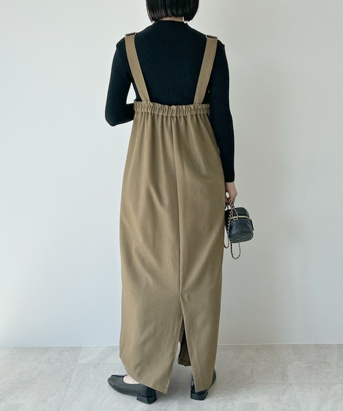 STELLA FISH(ステラフィッシュ)の「Shoulder Belt Jumper Skirt(スカート・レディース・ブラック/ベージュ・FREE)」の22枚目の写真