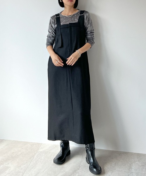 STELLA FISH(ステラフィッシュ)の「Shoulder Belt Jumper Skirt(スカート・レディース・ブラック/ベージュ・FREE)」の9枚目の写真