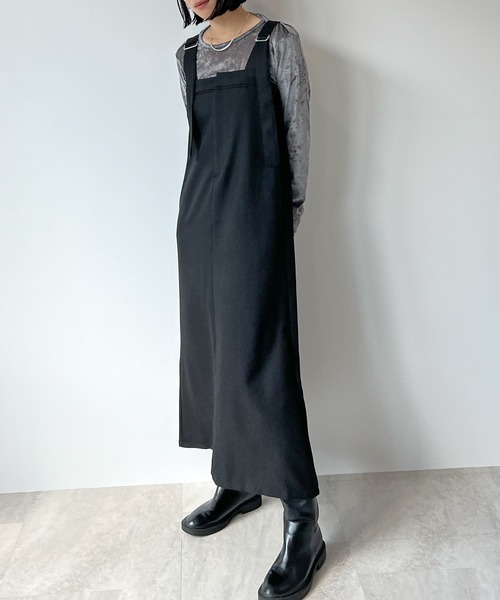 STELLA FISH(ステラフィッシュ)の「Shoulder Belt Jumper Skirt(スカート・レディース・ブラック/ベージュ・FREE)」の8枚目の写真