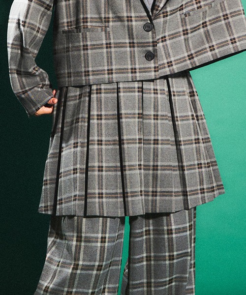 PUNYUS（プニュズ）の「ボックスプリーツチェックミニスカート（スカート・レディース・グレー/ベージュ・1/2/3/4）」の4枚目の写真