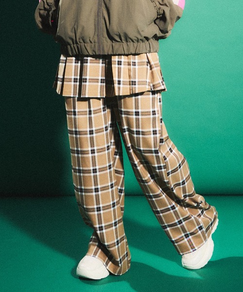 PUNYUS（プニュズ）の「ボックスプリーツチェックミニスカート（スカート・レディース・グレー/ベージュ・1/2/3/4）」の10枚目の写真