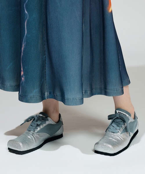 NON TOKYO(ノントーキョー)の「GLITTER SQUARE SNEAKERS(スニーカー・レディース・ブラウン/ブラック/シルバー・23.0cm/24.0cm/25.0cm)」の17枚目の写真
