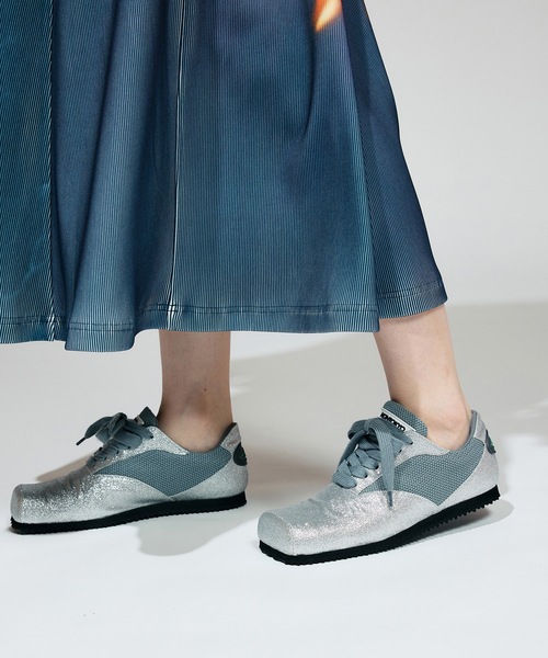 NON TOKYO(ノントーキョー)の「GLITTER SQUARE SNEAKERS(スニーカー・レディース・ブラウン/ブラック/シルバー・23.0cm/24.0cm/25.0cm)」の18枚目の写真