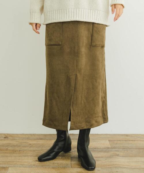 ITEMS URBANRESEARCH（アイテムズ アーバンリサーチ）の「フェイクスエードタイトスカート（スカート・レディース・アイボリー/スミクロ/カーキ/モカ・FREE）」の4枚目の写真