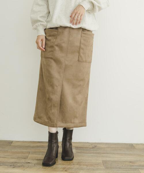ITEMS URBANRESEARCH（アイテムズ アーバンリサーチ）の「フェイクスエードタイトスカート（スカート・レディース・アイボリー/スミクロ/カーキ/モカ・FREE）」の3枚目の写真
