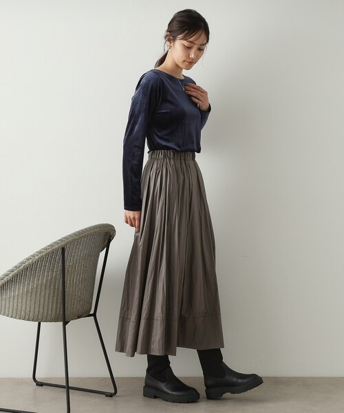 OPAQUE.CLIP（オペークドットクリップ）の「◆《CanCam掲載》ベロアトップス【洗濯機洗い可】（Tシャツ/カットソー・レディース・サンドベージュ/ネイビー/ブラック系・38/40/42）」の9枚目の写真