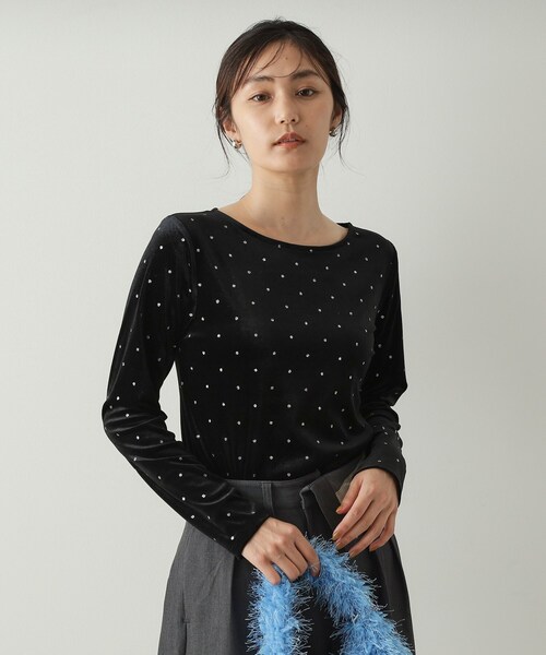 OPAQUE.CLIP（オペークドットクリップ）の「◆《CanCam掲載》ベロアトップス【洗濯機洗い可】（Tシャツ/カットソー・レディース・サンドベージュ/ネイビー/ブラック系・38/40/42）」の16枚目の写真