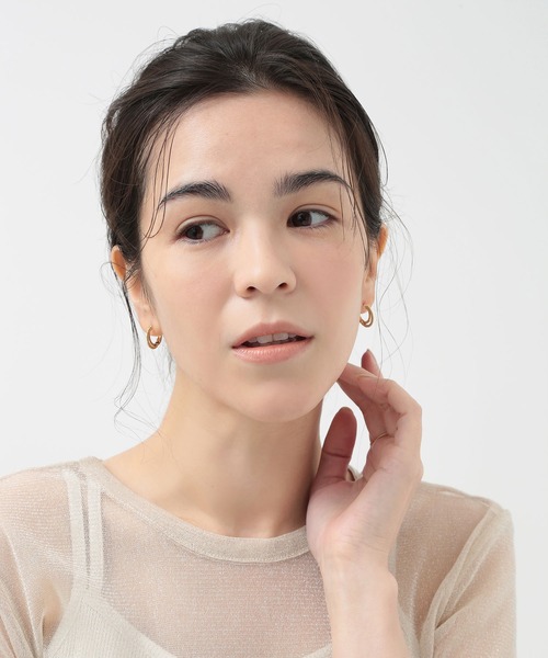 CALIN STANDARD(カリンスタンダード)の「◆金属アレルギー対応◆◆made in japan◆【片手でスムースワンタッチ】ダブルライン スムースクリスタルピアス(ピアス(両耳用)・レディース・ゴールド/シルバー・FREE)」の3枚目の写真