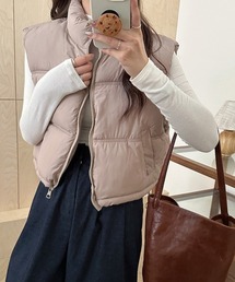 期間限定値下げ！SONO ソーノフリル付き　ダウンベスト　ベージュ　オフホワイト セール】ジップ付き 高機能 ボリューム ハイネック 中綿 ダウン
