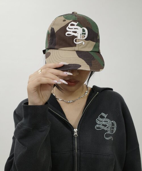 WHO'S WHO gallery（フーズフーギャラリー）の「【SLOPPY/スロッピー】刺繍ロゴキャップ（キャップ・レディース・ブラウン/ネイビー/グレイッシュベージュ/サックスブルー/レッド/ブラック系その他/カーキ/ブラウン系その他・FREE）」の5枚目の写真