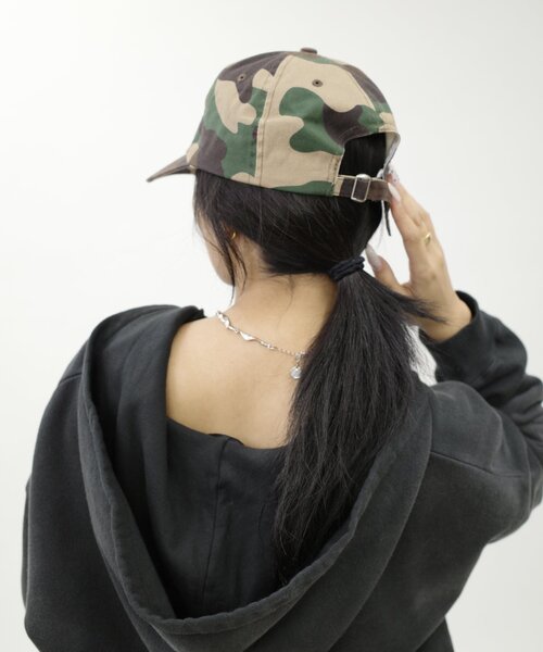 WHO'S WHO gallery（フーズフーギャラリー）の「【SLOPPY/スロッピー】刺繍ロゴキャップ（キャップ・レディース・ブラウン/ネイビー/グレイッシュベージュ/サックスブルー/レッド/ブラック系その他/カーキ/ブラウン系その他・FREE）」の12枚目の写真