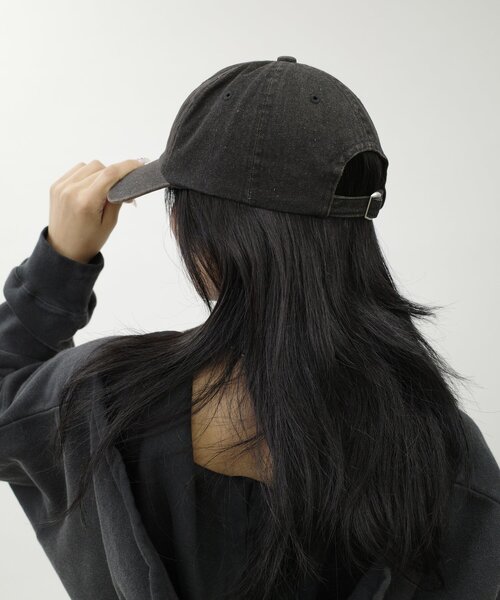 WHO'S WHO gallery（フーズフーギャラリー）の「【SLOPPY/スロッピー】刺繍ロゴキャップ（キャップ・レディース・ブラウン/ネイビー/グレイッシュベージュ/サックスブルー/レッド/ブラック系その他/カーキ/ブラウン系その他・FREE）」の13枚目の写真