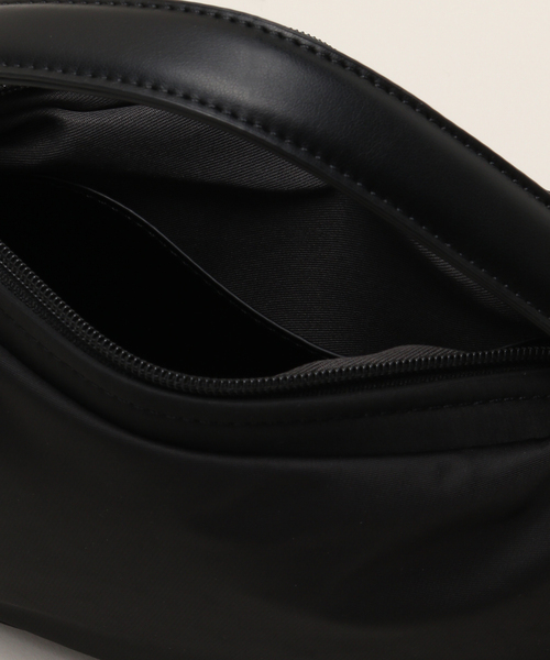 LE TALON(ルタロン)の「HVISK/ ヴィスク TATE MATTE TWILL(ショルダーバッグ・レディース・ブラック・FREE)」の8枚目の写真