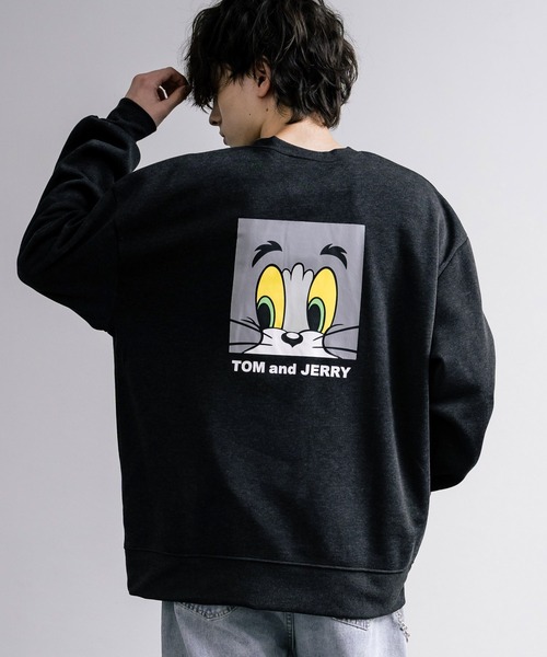 Tom＆Jerry（トムアンドジェリー）の「新色追加 TOM＆JERRY トムとジェリー オーバーサイズ裏起毛トレーナー（スウェット・メンズ・グリーン/ベージュ系/グリーン系/グレー系1/オートミール/ベージュ/チャコール/ネイビー/ブラック系/ブラック/グレイッシュベージュ/杢グレー/チャコールグレー/グレー/グレー系/ベージュ系1/ダークアッシュ/ネイビー系/グリーン系1/サンドグレー/ブラック系1/ベージュ系2/グレー系3/グレー系2・M/L/XL）」の14枚目の写真