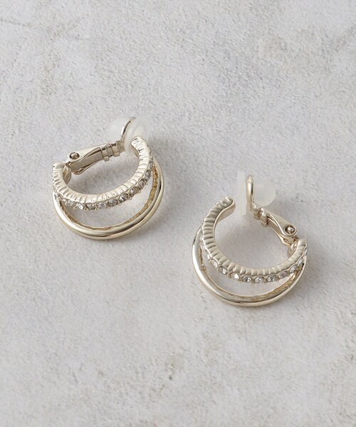 OPAQUE.CLIP（オペークドットクリップ）の「ビジューリングイヤリング（イヤリング・レディース・シルバー/ゴールド・00）」の2枚目の写真