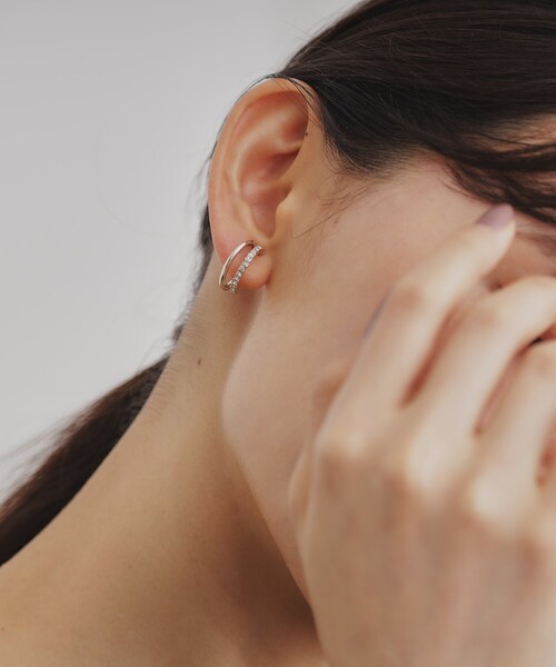 OPAQUE.CLIP（オペークドットクリップ）の「ビジューリングイヤリング（イヤリング・レディース・シルバー/ゴールド・00）」の3枚目の写真