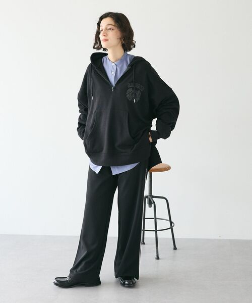 CRAFT STANDARD BOUTIQUE(クラフトスタンダードブティック)の「BIGハーフジップワンポイント刺繍ロゴパーカー(パーカー・レディース・ホワイト系その他/マスタード/ブラック/カーキ・FREE)」の13枚目の写真