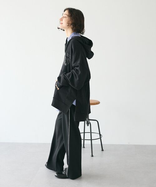 CRAFT STANDARD BOUTIQUE(クラフトスタンダードブティック)の「BIGハーフジップワンポイント刺繍ロゴパーカー(パーカー・レディース・ホワイト系その他/マスタード/ブラック/カーキ・FREE)」の14枚目の写真
