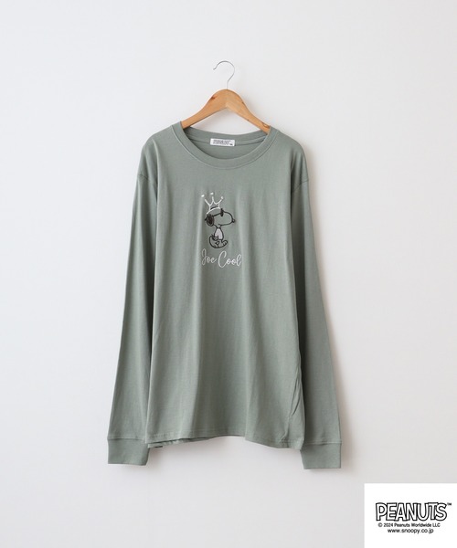 PEANUTS(ピーナッツ)の「PEANUTS ゴールド刺繍Tシャツ(Tシャツ/カットソー・メンズ・オレンジ系/ネイビー/チャコール/ホワイト系/カーキ/オフホワイト・M/L/LL)」の9枚目の写真
