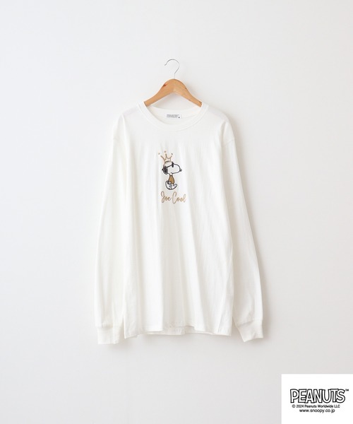 PEANUTS(ピーナッツ)の「PEANUTS ゴールド刺繍Tシャツ(Tシャツ/カットソー・メンズ・オレンジ系/ネイビー/チャコール/ホワイト系/カーキ/オフホワイト・M/L/LL)」の7枚目の写真
