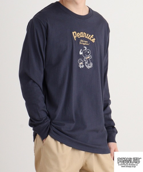 PEANUTS(ピーナッツ)の「PEANUTS ゴールド刺繍Tシャツ(Tシャツ/カットソー・メンズ・オレンジ系/ネイビー/チャコール/ホワイト系/カーキ/オフホワイト・M/L/LL)」の20枚目の写真