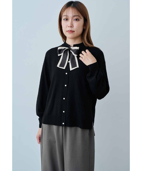 IEDIT（イディット）の「ＩＥＤＩＴ　一枚で上品に着映えるスカーフ付きニットプルオーバー（ニット/セーター・レディース・ブラック/キャメル・M/L/LL/3L/S/4L）」の4枚目の写真