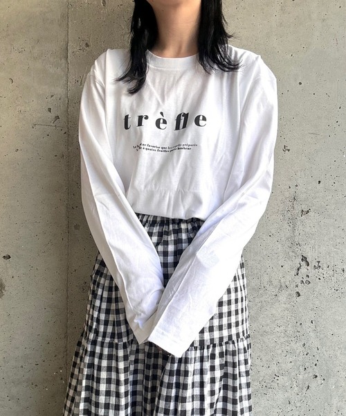 merrylatte(メリーラテ)の「アソートロゴプリントロングTシャツ(Tシャツ/カットソー・レディース・ホワイト・MEDIUM)」の1枚目の写真