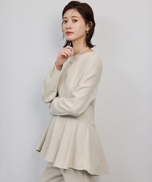 ROPE'（ロペ）の「トリアセダブルクロスペプラムブラウス/イージーケア（シャツ/ブラウス・レディース・ベージュ/ネイビー・36/38）」の3枚目の写真