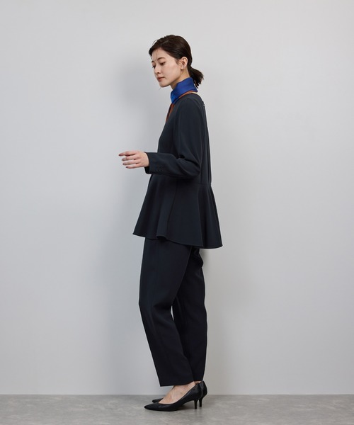 ROPE'（ロペ）の「トリアセダブルクロスペプラムブラウス/イージーケア（シャツ/ブラウス・レディース・ベージュ/ネイビー・36/38）」の8枚目の写真