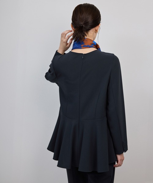 ROPE'（ロペ）の「トリアセダブルクロスペプラムブラウス/イージーケア（シャツ/ブラウス・レディース・ベージュ/ネイビー・36/38）」の9枚目の写真