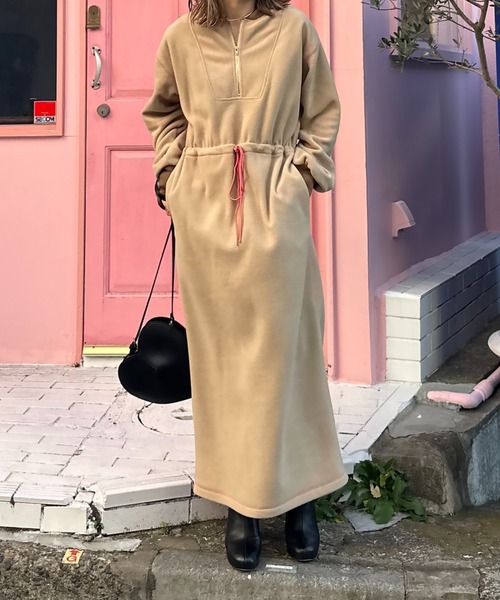 配色フリースボア ハーフZIPロングワンピース（ワンピース）｜mi via