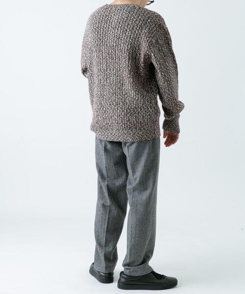 URBAN RESEARCH ROSSO MEN(アーバンリサーチロッソメン)の「『WEB限定』『XLサイズあり』スラブリブクルーネックニット(ニット/セーター・メンズ・ブラック/グレー/ネイビー/ブラウン・SMALL/MEDIUM/LARGE/X-LARGE)」の8枚目の写真