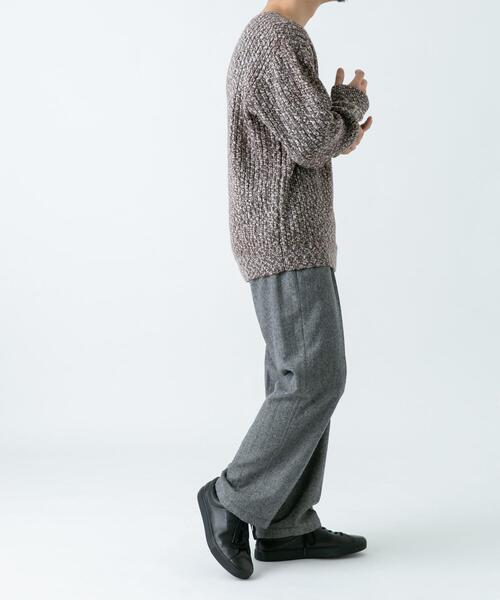 URBAN RESEARCH ROSSO MEN(アーバンリサーチロッソメン)の「『WEB限定』『XLサイズあり』スラブリブクルーネックニット(ニット/セーター・メンズ・ブラック/グレー/ネイビー/ブラウン・SMALL/MEDIUM/LARGE/X-LARGE)」の9枚目の写真