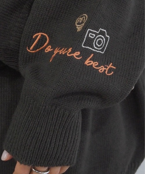 tiptop(ティップトップ)の「ラクガキ刺繍ロゴニットプルオーバー(ニット/セーター・レディース・チャコールグレー/ネイビー/アイボリー・FREE)」の7枚目の写真