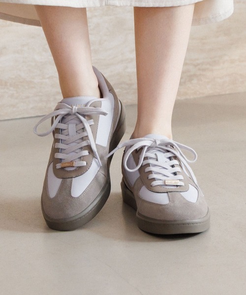 HIMIKO（ヒミコ）の「【HIMIKO】【撥水】スエードコンビコートソールスニーカー/657101（スニーカー・レディース・ブラック/ホワイト/ベージュ/グレー・22.0cm/22.5cm/23.0cm/23.5cm/24.0cm/24.5cm/25.0cm/25.5cm/26.0cm）」の18枚目の写真