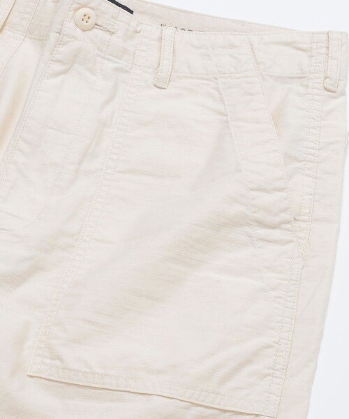 SHIPS(シップス)の「SHIPS: ベーシック ベイカー パンツ(スラックス・メンズ・オリーブ/コバルトブルー/ナチュラル・LARGE/MEDIUM/SMALL/X-LARGE)」の17枚目の写真